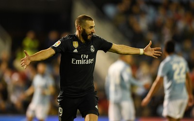 绿茵体育热评-世俱杯轻松卫冕冠军拿到手软